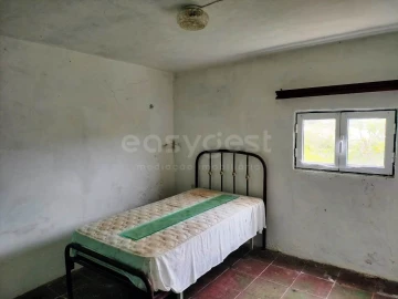 Quinta T4 para Venda em Praia da Vitoria (Santa Cruz)