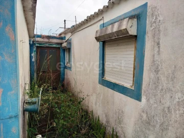 Quinta T4 para Venda em Praia da Vitoria (Santa Cruz)