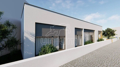Moradia T2 para Venda em Santa Marta de Portuzelo