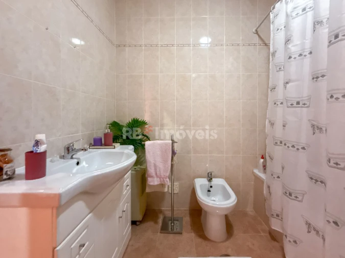 Apartamento T3 para Venda em Vila Nova da Barquinha Foto 17