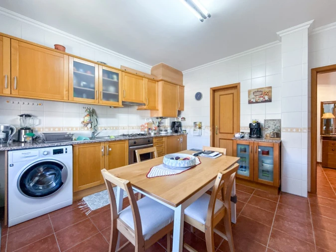 Apartamento T3 para Venda em Vila Nova da Barquinha Foto 3