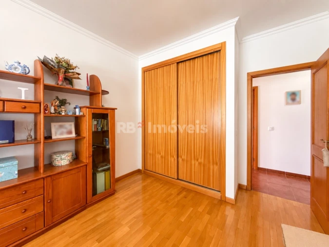 Apartamento T3 para Venda em Vila Nova da Barquinha Foto 40