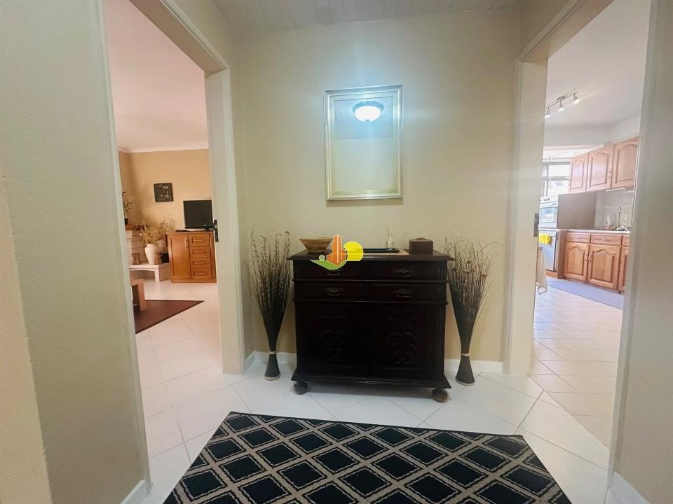 Apartamento T3 para Arrendamento em Tavarede Foto 2