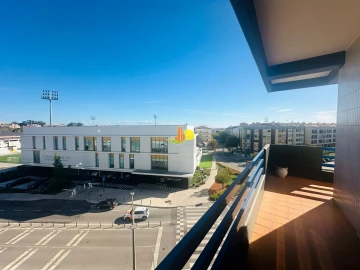 Apartamento T3 para Arrendamento em Tavarede