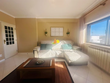 Apartamento T3 para Arrendamento em Tavarede