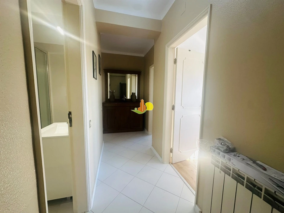 Apartamento T3 para Arrendamento em Tavarede Foto 16