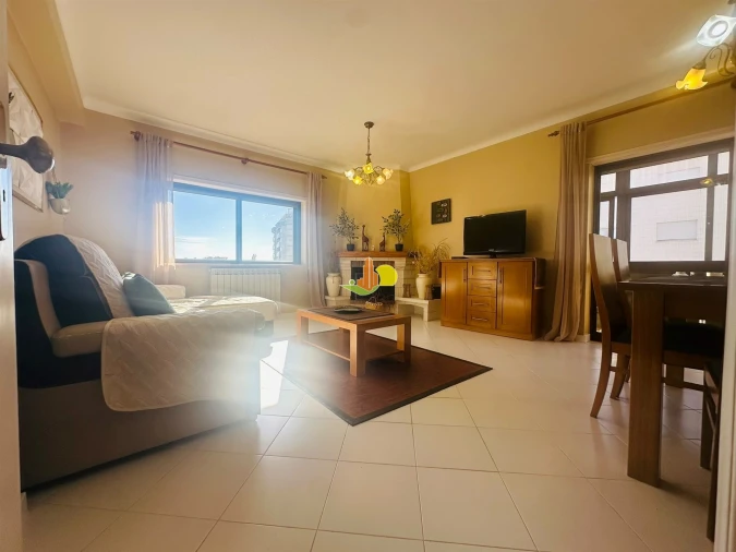 Apartamento T3 para Arrendamento em Tavarede Foto 10