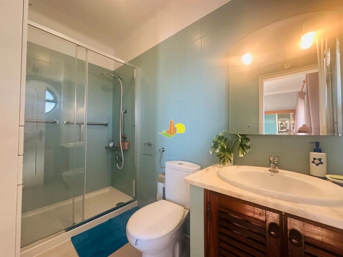 Apartamento T3 para Arrendamento em Tavarede Foto 24