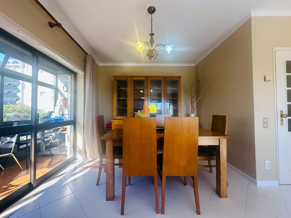 Apartamento T3 para Arrendamento em Tavarede Foto 12