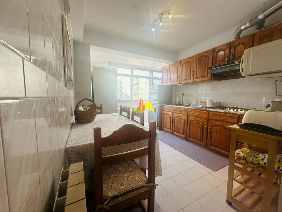 Apartamento T3 para Arrendamento em Tavarede Foto 3