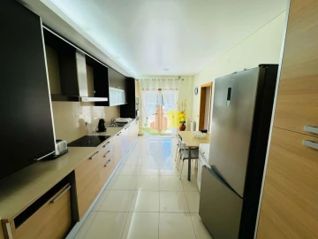 Apartamento T2 para Arrendamento em Tavarede