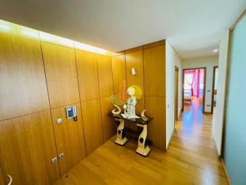 Apartamento T2 para Arrendamento em Tavarede