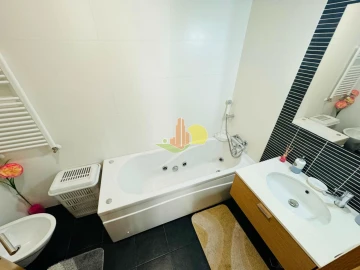Apartamento T2 para Arrendamento em Tavarede