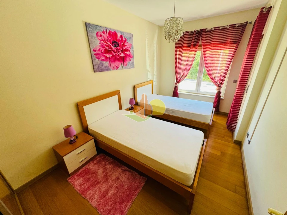 Apartamento T2 para Arrendamento em Tavarede Foto 24