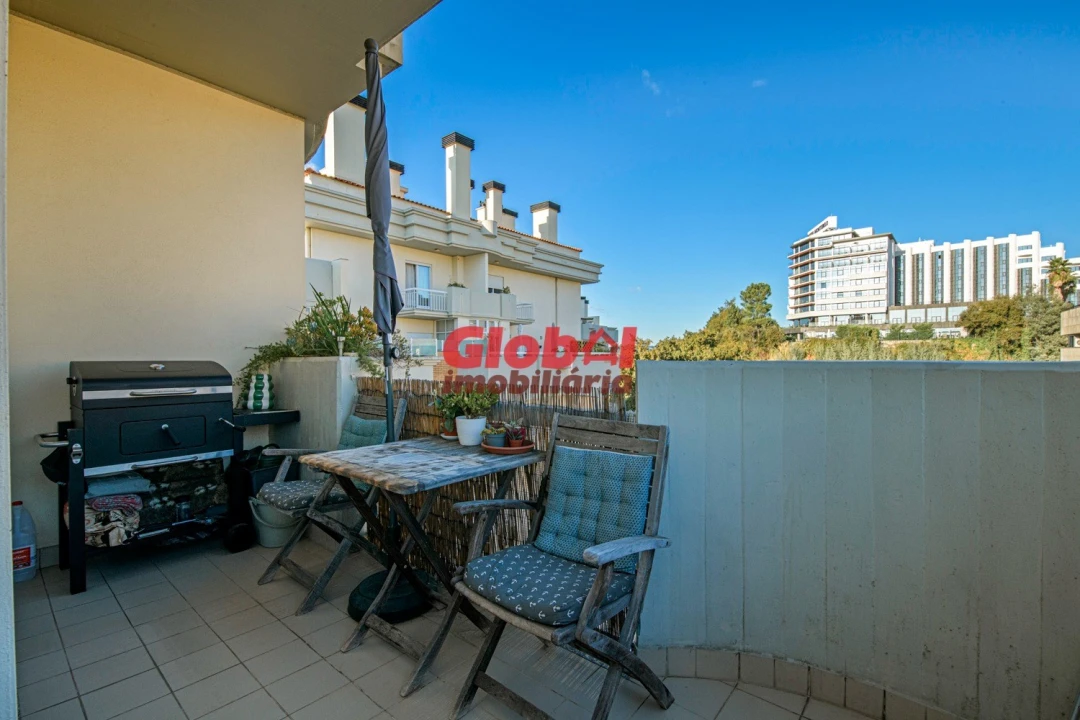 Apartamento T2 para Venda em Viseu Foto 5