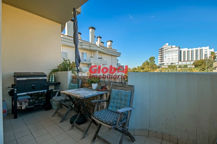 Apartamento T2 para Venda em Viseu Foto 5
