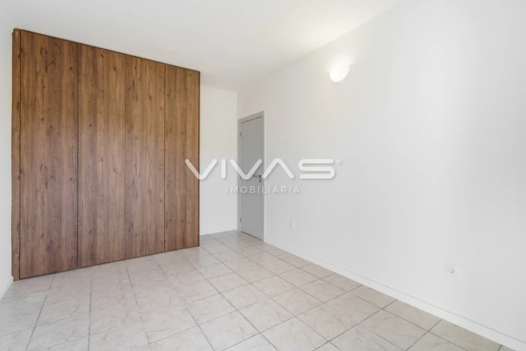 Apartamento T2 para Venda em São Vitor (Braga) Foto 8