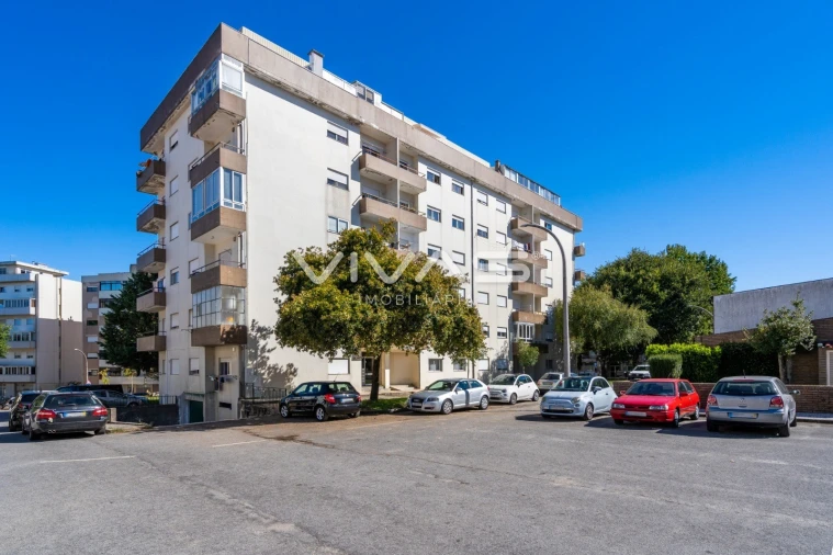 Apartamento T2 para Venda em São Vitor (Braga) Foto 24