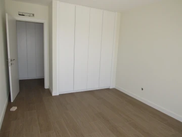 Moradia T3 para Venda em Coz, Alpedriz e Montes