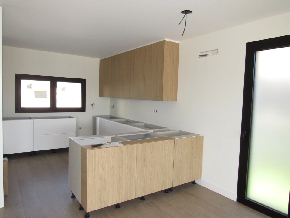 Moradia T3 para Venda em Coz, Alpedriz e Montes Foto 3