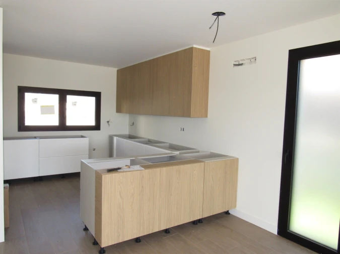 Moradia T3 para Venda em Coz, Alpedriz e Montes Foto 3