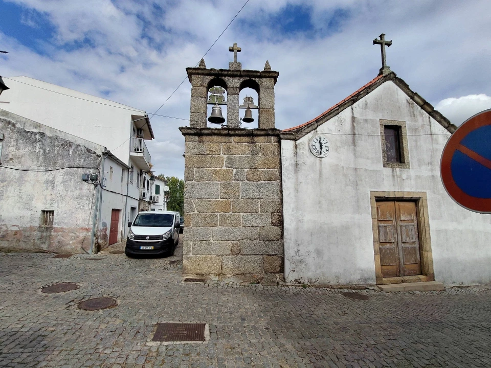 Moradia T4 para Venda em Boidobra Foto 18