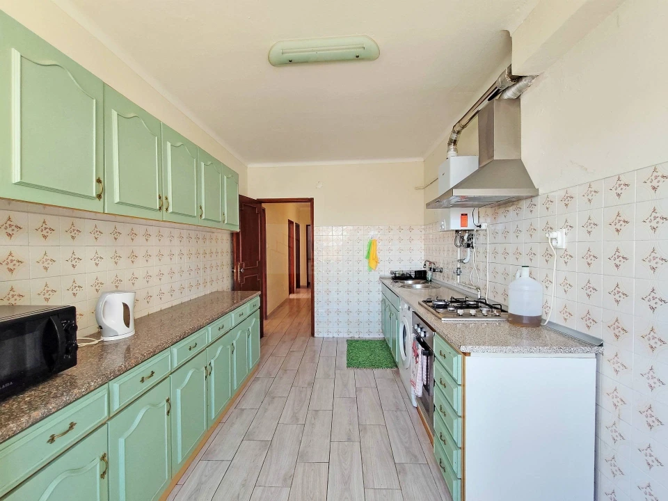 Apartamento T2 para Venda em Cantar-Galo e Vila do Carvalho Foto 8