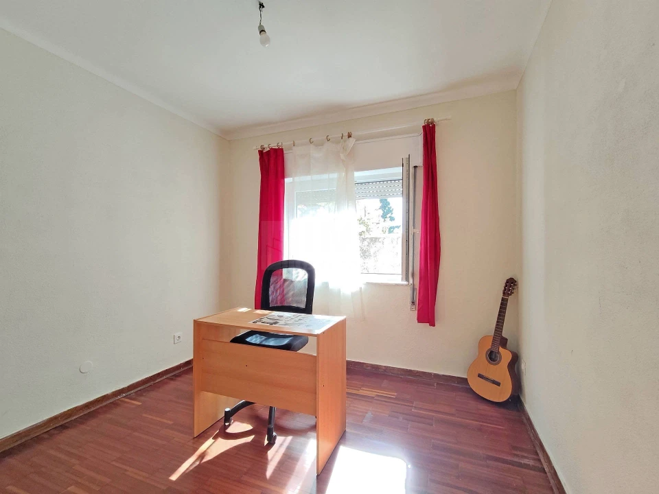Apartamento T2 para Venda em Cantar-Galo e Vila do Carvalho Foto 12