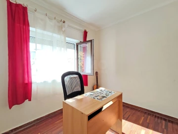 Apartamento T2 para Venda em Cantar-Galo e Vila do Carvalho