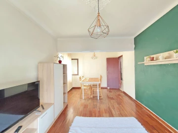 Apartamento T2 para Venda em Cantar-Galo e Vila do Carvalho