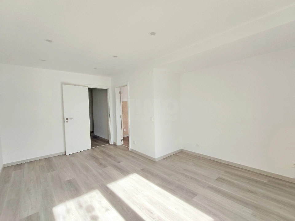 Apartamento T2 para Venda em Boidobra Foto 7