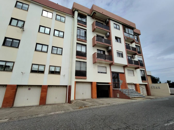 Apartamento T2 para Venda em Boidobra Foto 17