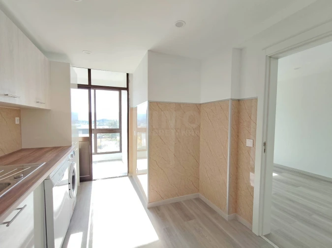 Apartamento T2 para Venda em Boidobra Foto 2