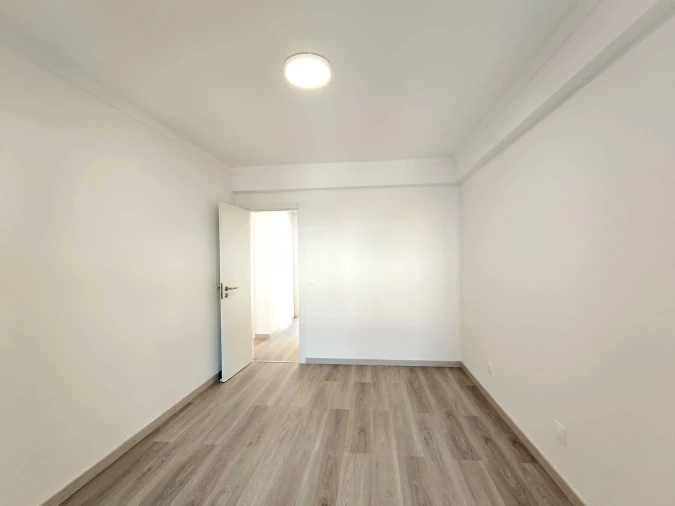 Apartamento T2 para Venda em Boidobra Foto 10