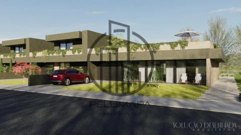 Moradia T4 para Venda em Ruivães e Novais