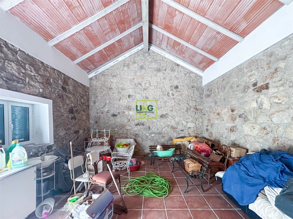 Moradia T4 para Venda em Aranhas Foto 43