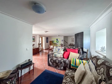 Moradia T4 para Venda em Aranhas