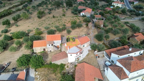 Moradia T4 para Venda em Aranhas