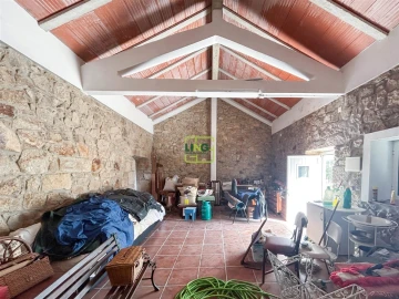 Moradia T4 para Venda em Aranhas