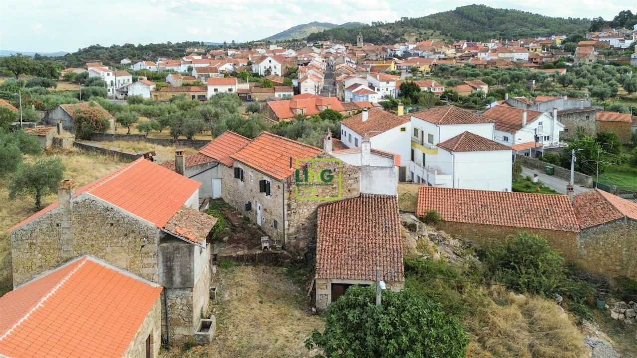 Moradia T4 para Venda em Aranhas Foto 67