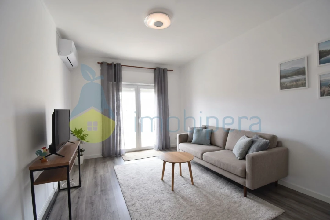 Apartamento T2 para Venda em Portimão Foto 1