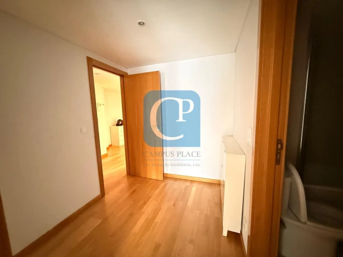 Apartamento T2 para Arrendamento em Paranhos Foto 27