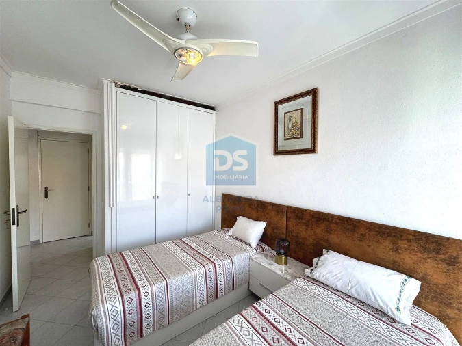 Apartamento T2 para Venda em Quarteira Foto 21