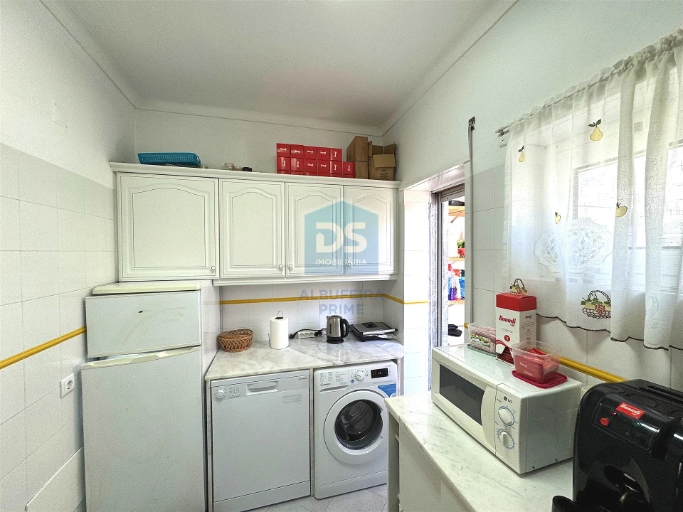 Apartamento T2 para Venda em Quarteira Foto 15