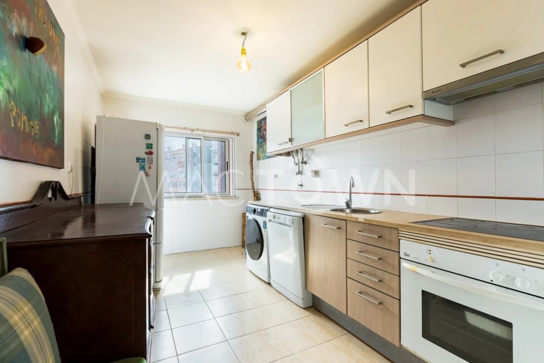 Apartamento T3 para Venda em Marvila Foto 15
