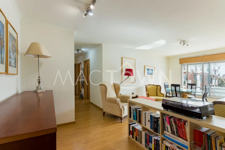 Apartamento T3 para Venda em Marvila Foto 9