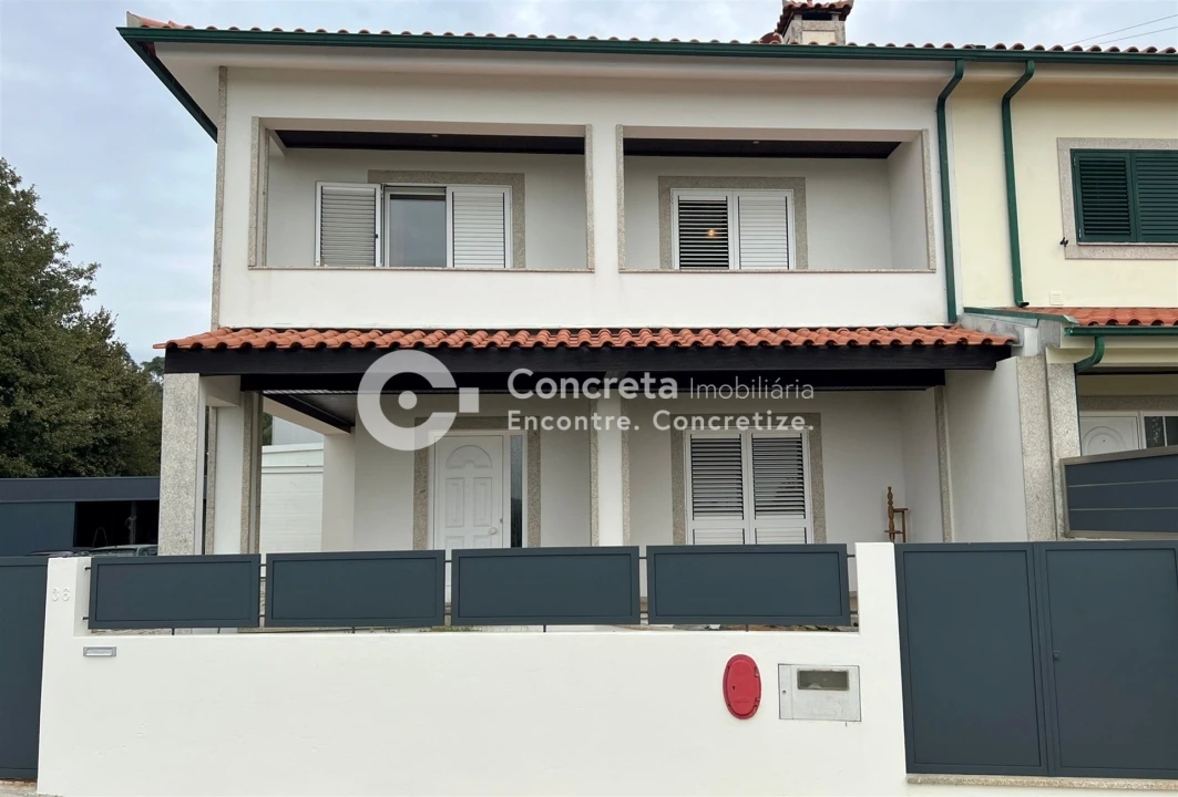 Moradia T3 para Venda em Viatodos, Grimancelos, Minhotães, Monte Fralães Foto 2
