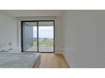 Apartamento T1 para Arrendamento em Glória e Vera Cruz