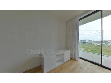 Apartamento T1 para Arrendamento em Glória e Vera Cruz