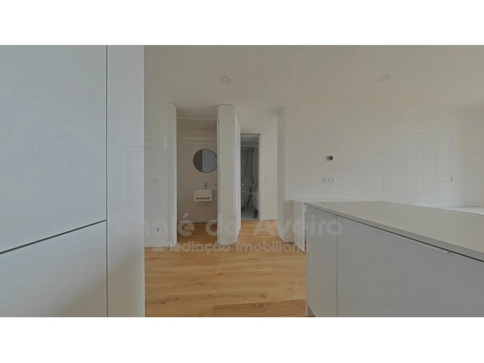 Apartamento T1 para Arrendamento em Glória e Vera Cruz Foto 9